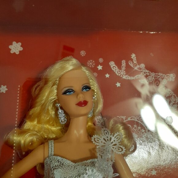 2013 BARBIE HOLIDAY EDITION 25 ANNIVERSARY NWT IN BOX NEW CONDITION - Picture 9 of 17